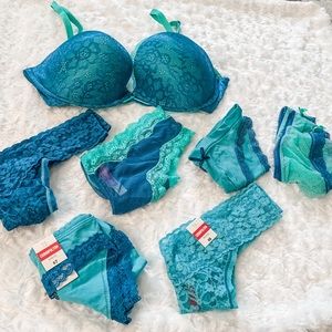 *Set* Cosmopolitan 36D push up bra + underwear